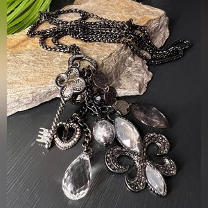 Fleur De Lis charm necklace